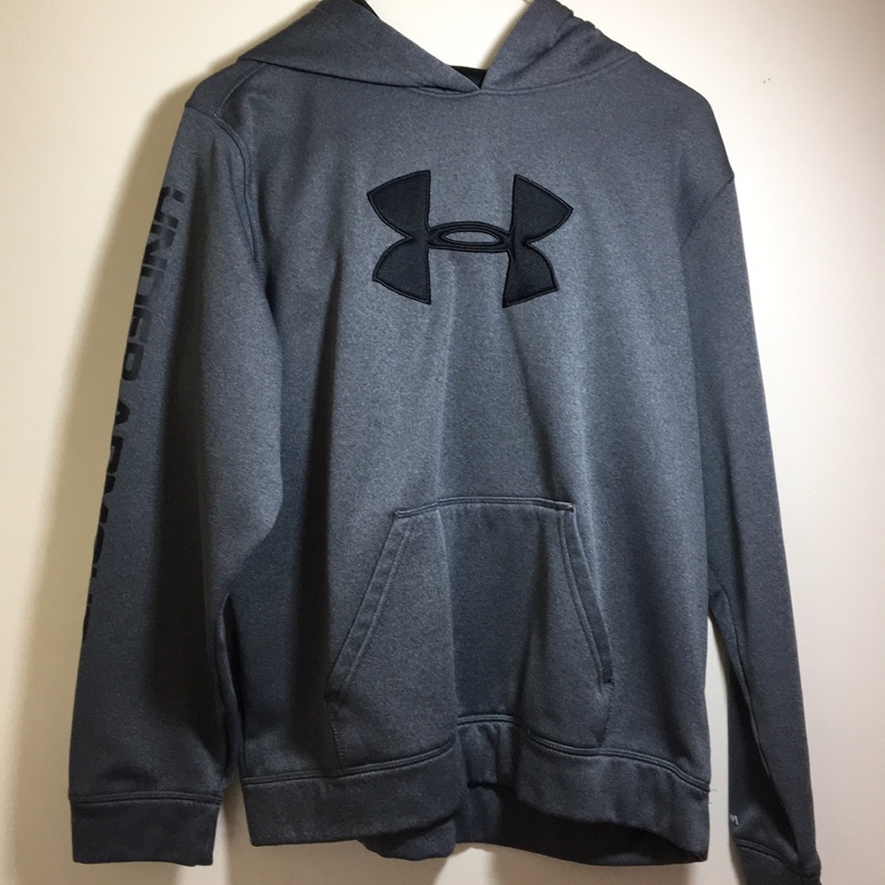 Under armour boys youth XL Hoodie